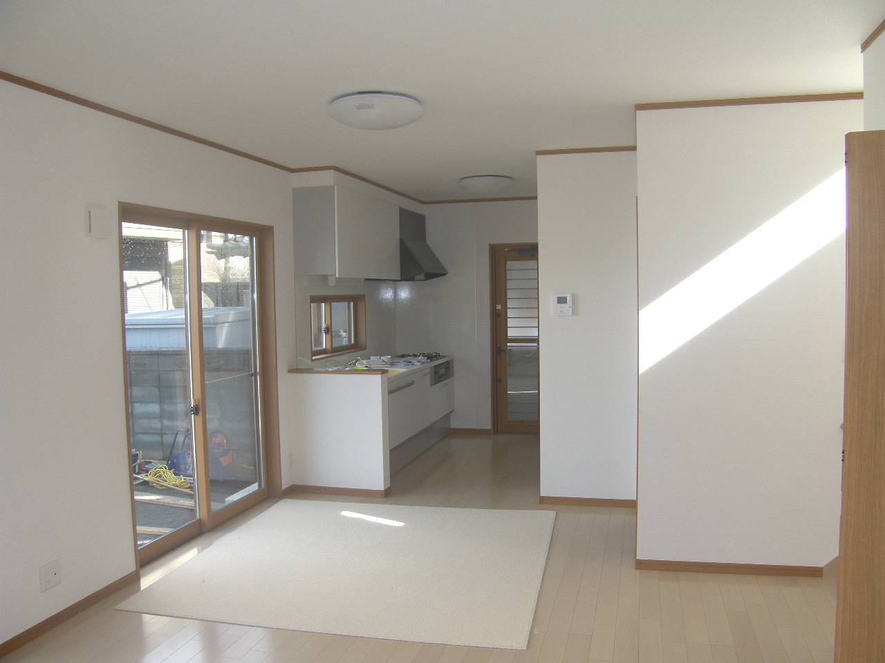 東松山市U様邸｜リビングイン階段と小屋裏収納のある家