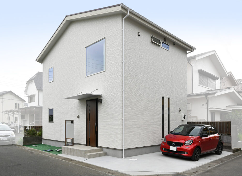 鶴ヶ島市M様邸|2階リビングのミニマルハウス