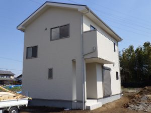 東松山市T様邸｜明るい光を取り込む温かみのある家