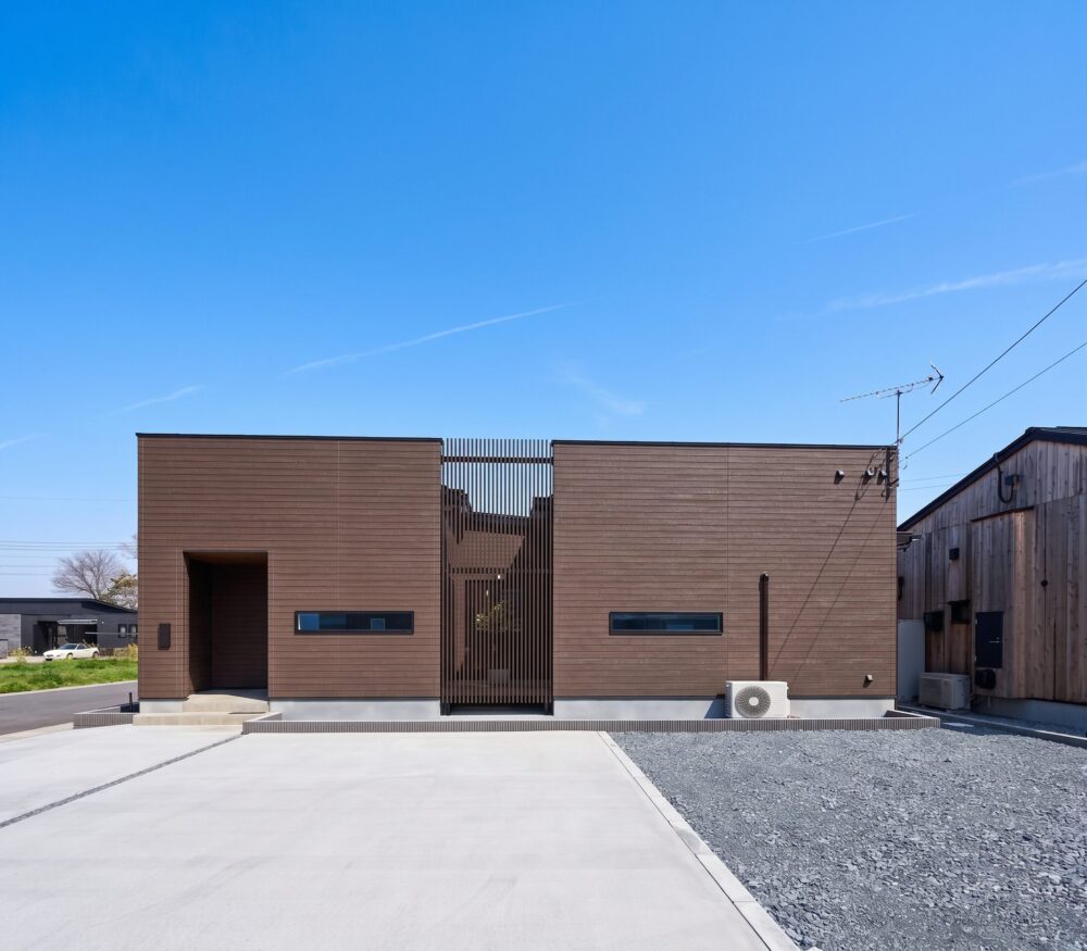 羽尾モデルハウスⅢ「アウトドアリビングのある平屋」